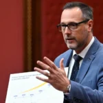 Quebec Halts Immigration Programs